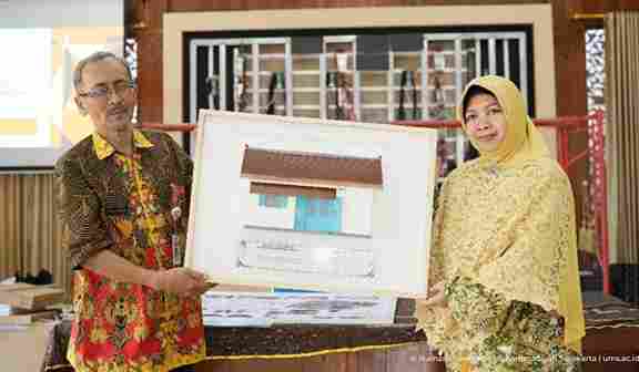 Jaga-Identitas-Kampung-Batik-Kauman-Solo-Tim-Dosen-Arsitektur-UMS-Usulkan-Desain-Fasad-Rumah3-1200x700_11zon